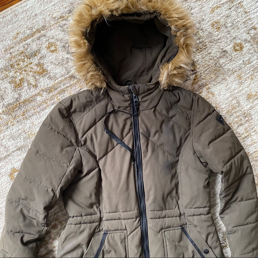 army green | winter coat parka | medium | guess - Picture 4 of 5